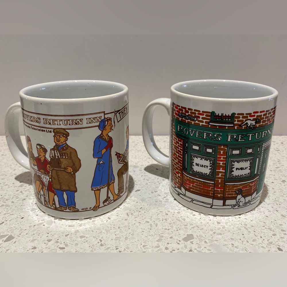 Set of 2 Coronation Street Mugs